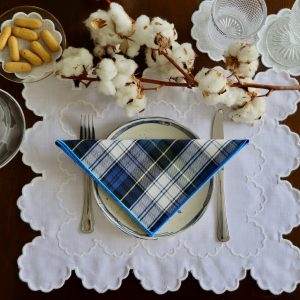 Servilleta algodón a cuadros con festón