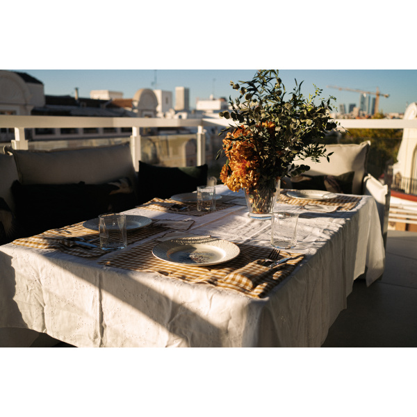 Mantel individual con bolsillo y servilleta