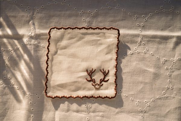 Servilleta de cóctel con motivo de caza