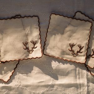 Servilleta de cóctel con motivo de caza