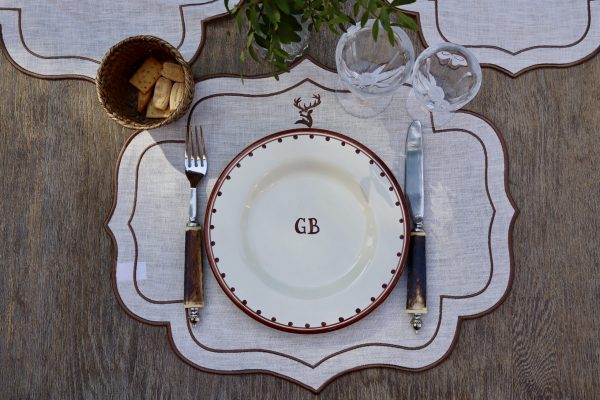 Individual lino perla bordado ciervo