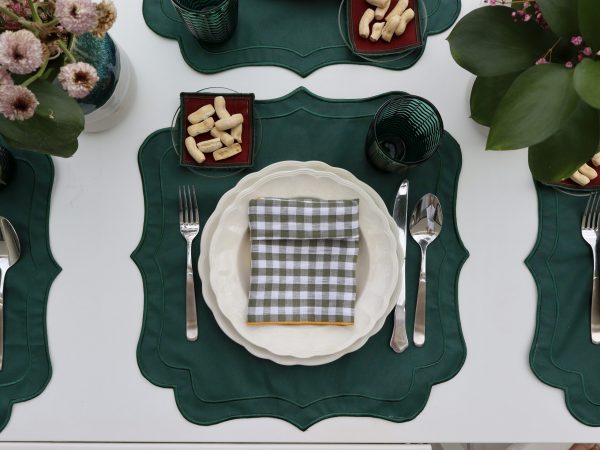 Mantel individual resinado festón verde
