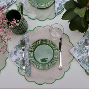 Mantel individual reversible verde y rosa