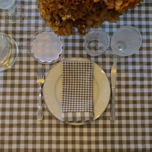 Servilleta vichy con dobladillo